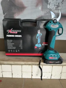 Tesoura de Poda Elétrica Extreme Tools BSA25-1 – Motor Brushless 21V | 1500mAh