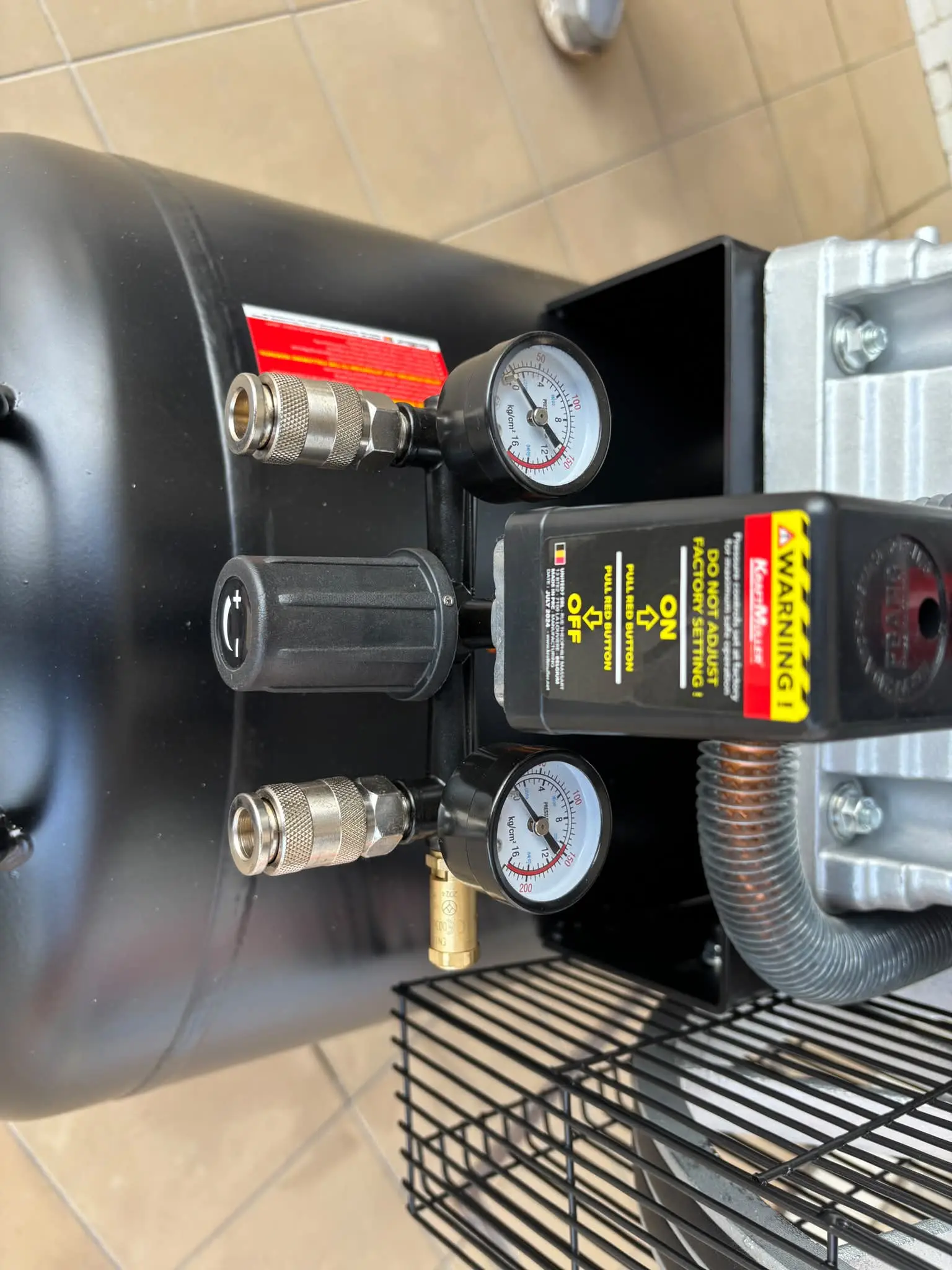 Compressor de Ar Kraft Müller – 200 Litros | Trifásico | Profissional - Image 3