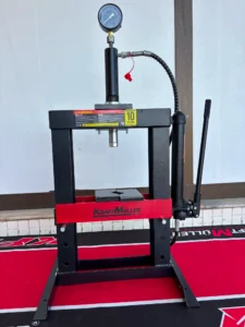 Prensa Hidráulica de Bancada Kraft Müller Pro Line – 10 Toneladas | Manómetro Integrado